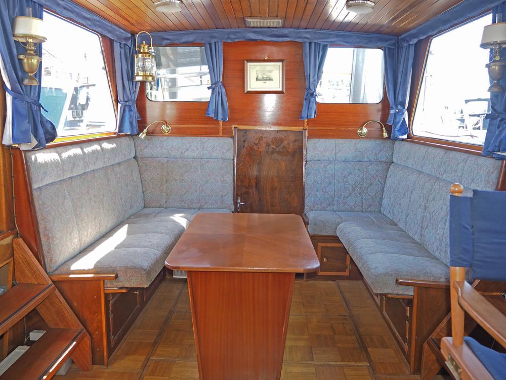 Steuerhaus, Innenausstattung